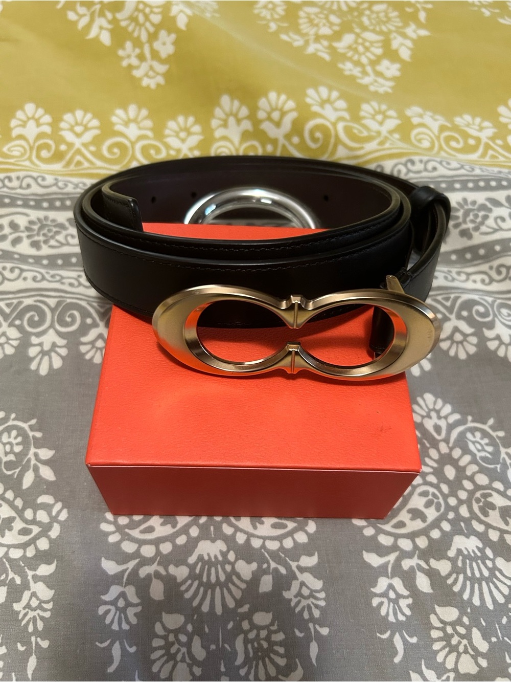 Coach Black Leather Women's Belt with Gold Double-Ring Buckle. New!